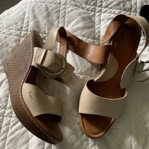 Born wedge Sandals (BOC)